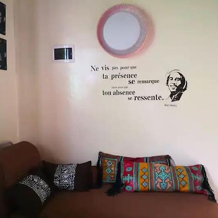 Tout Confort Avec Jardin Entree Bastos Yaounde Exterior photo